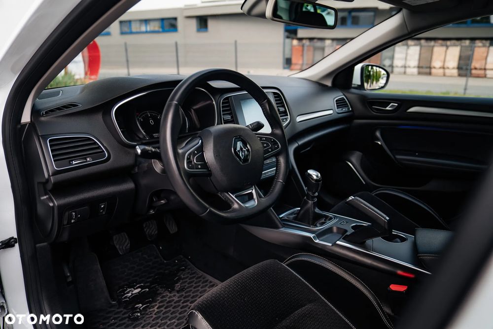 Renault Megane - 18