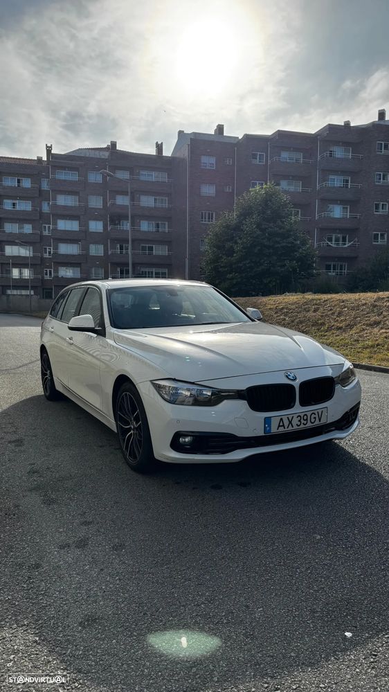 BMW 318 d Touring Sport Line - 1