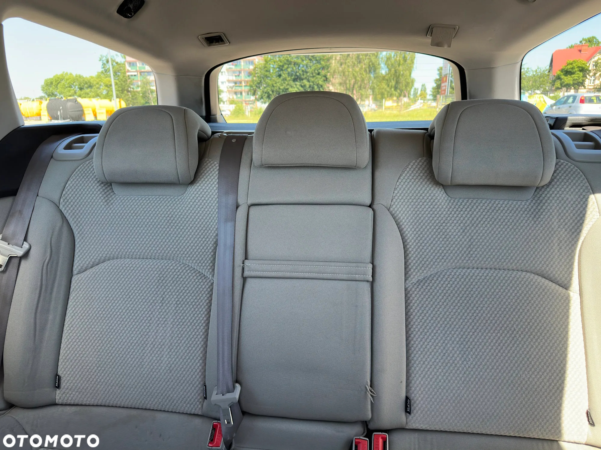 Citroën C5 2.0 HDi Confort - 30