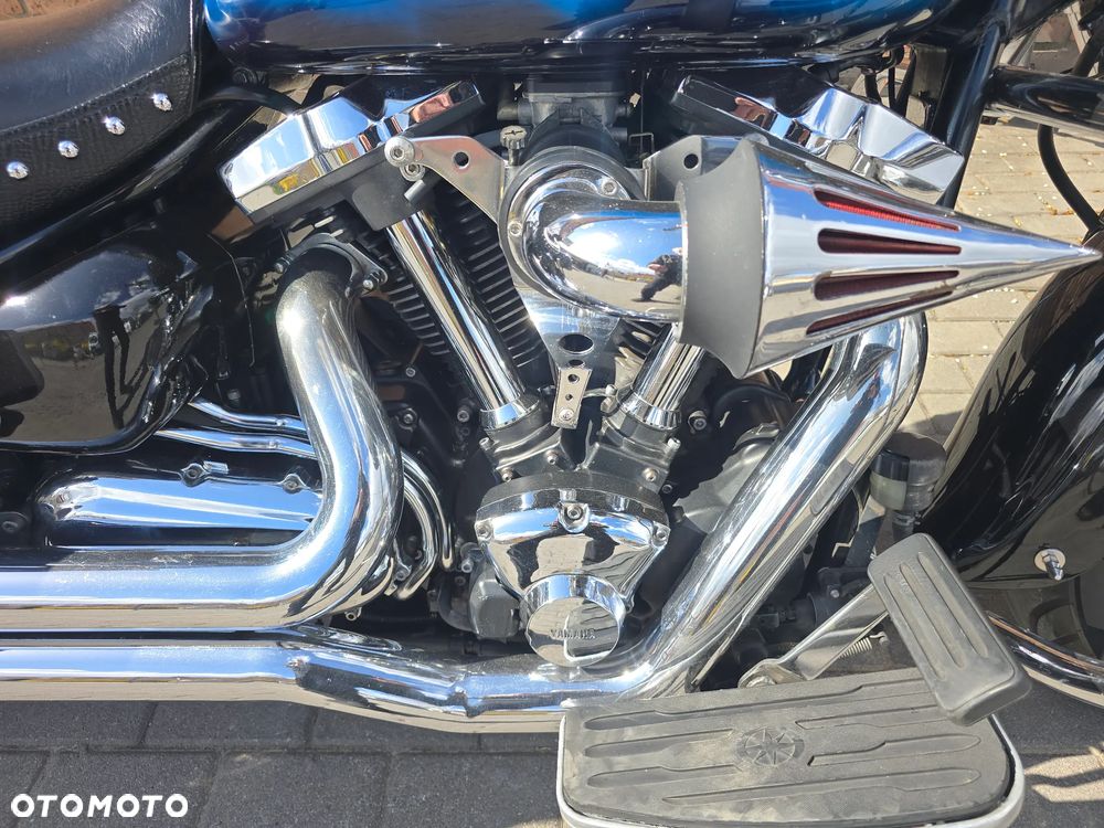 Yamaha Road Star - 12