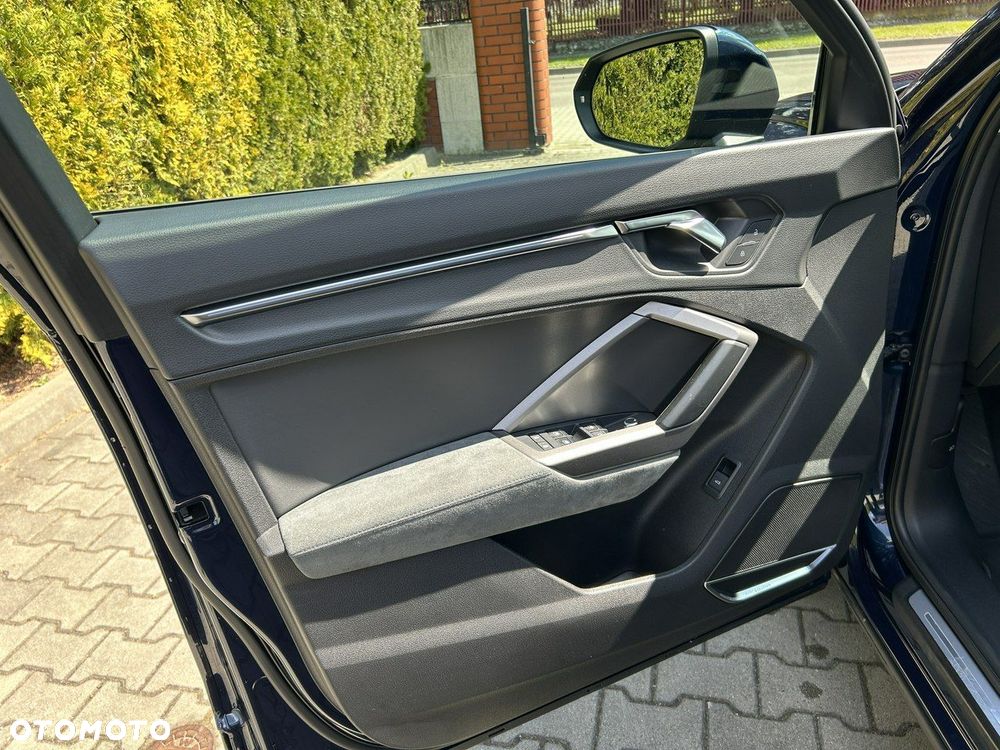 Audi Q3 35 TFSI S tronic - 22