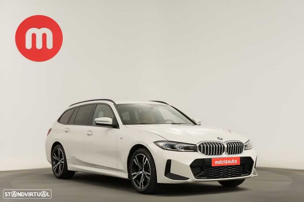 BMW 330 e Pack Desportivo M Auto - 1