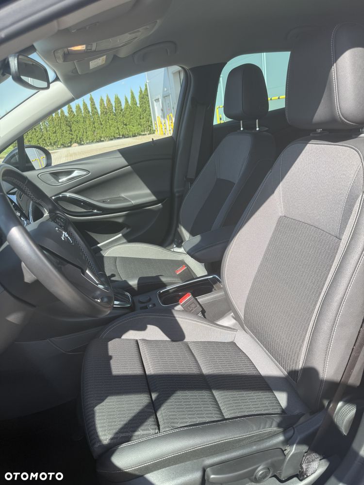 Opel Astra 1.5 CDTI - 6