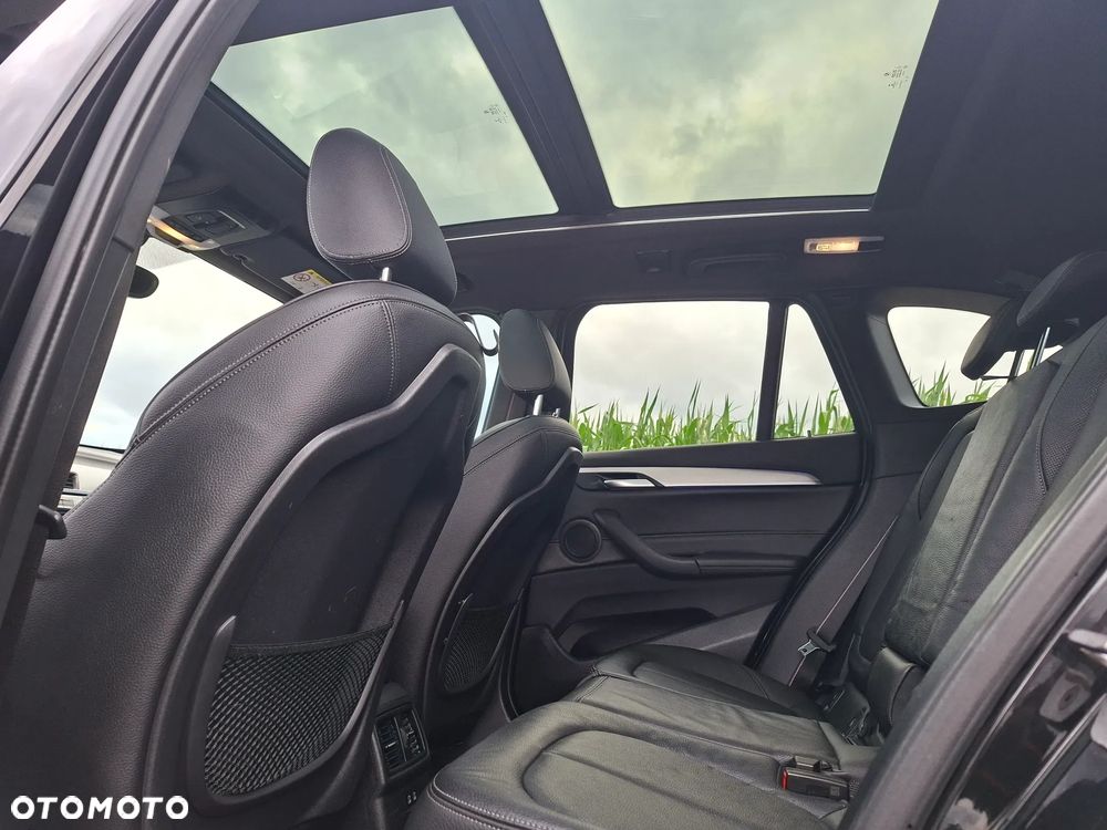 BMW X1 sDrive18d M Sport - 18