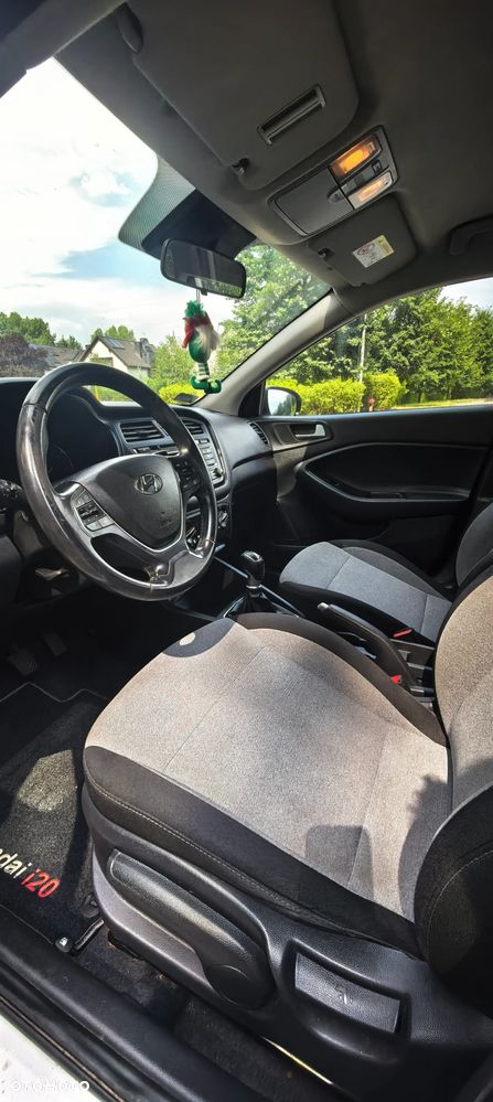 Hyundai i20 - 9