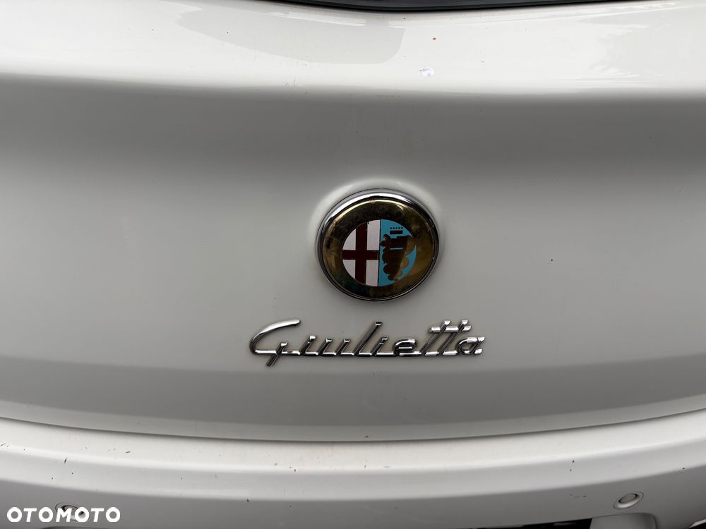 Alfa Romeo Giulietta 1.6 JTDM - 24