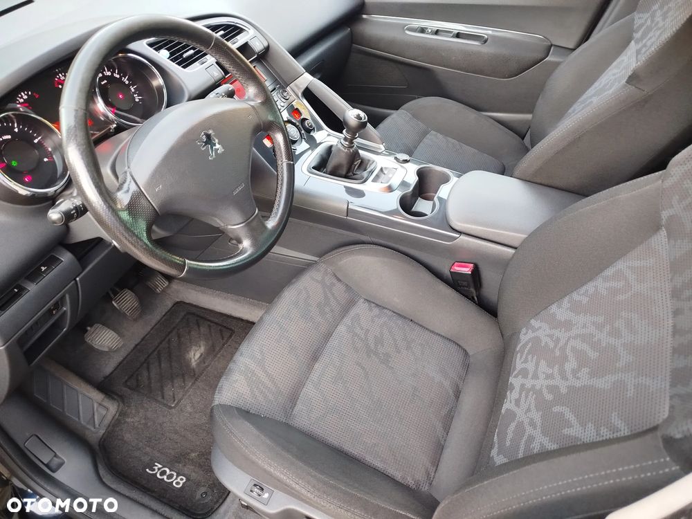 Peugeot 3008 2.0 HDi Active - 8