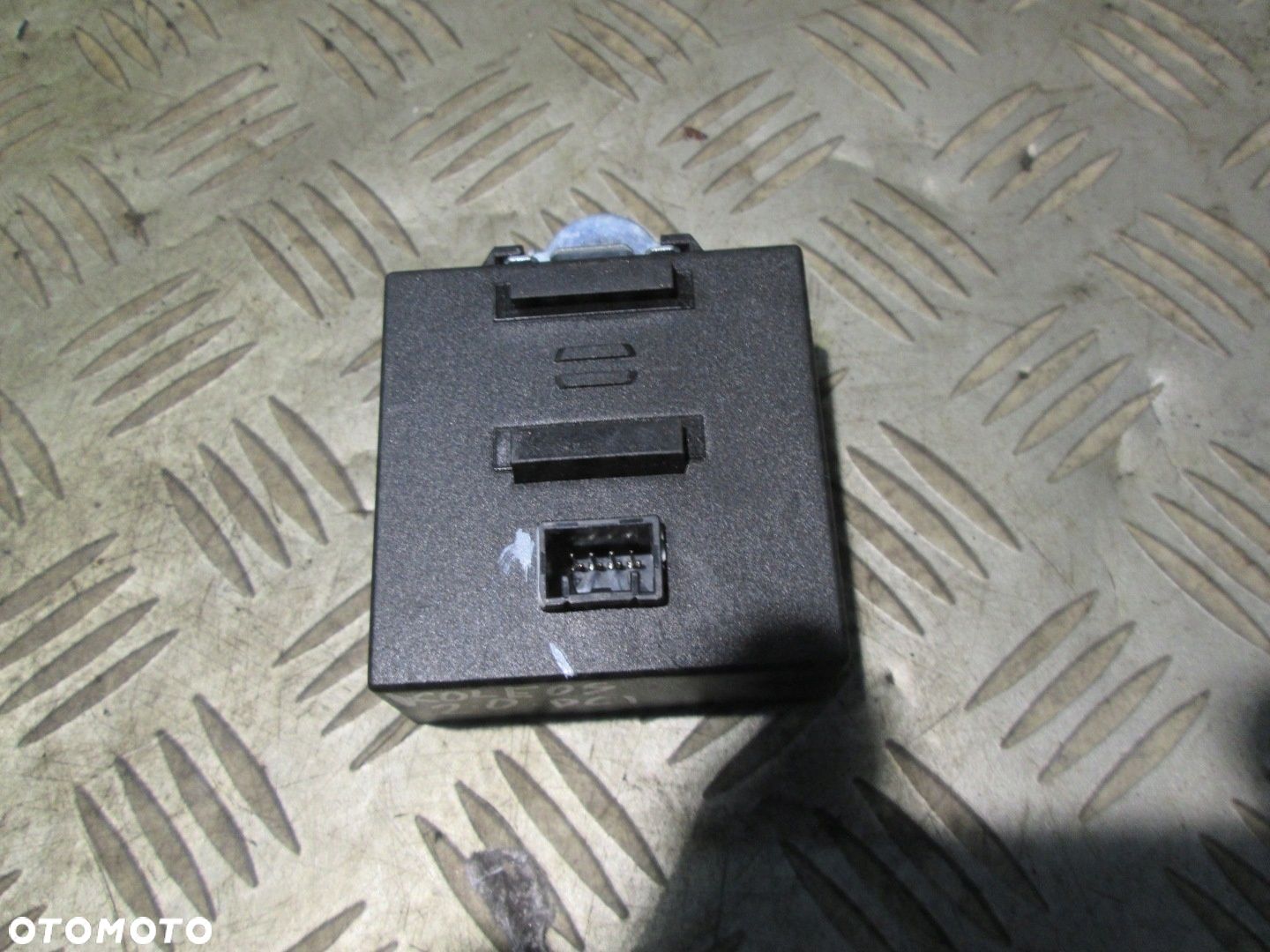 INFINITI MODUŁ KEYLESS Bezkluczykowy RENAULT KOLEOS 28595-JY40A 2.00 DCI - 1