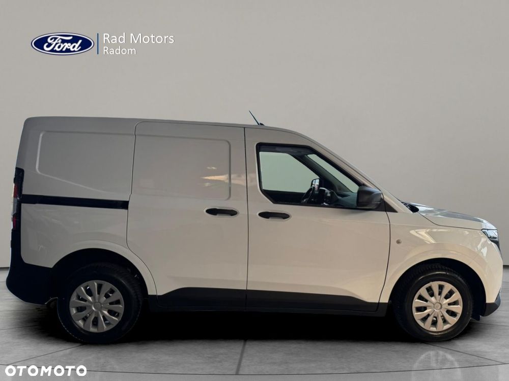 Ford Transit Courier - 6