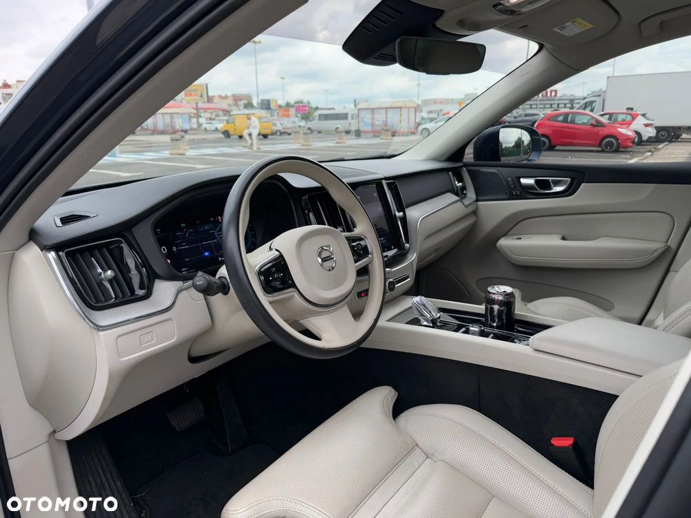 Volvo XC 60 - 11
