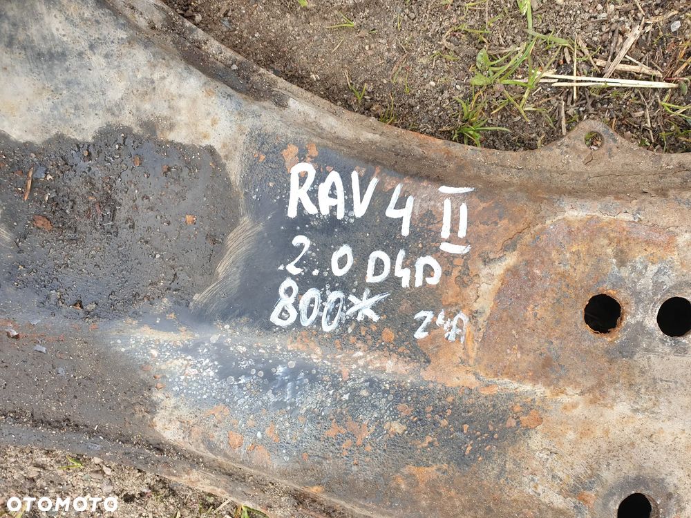 WÓZEK SANKI KOŁYSKA TOYOTA RAV4 II 2.0 D4D - 6