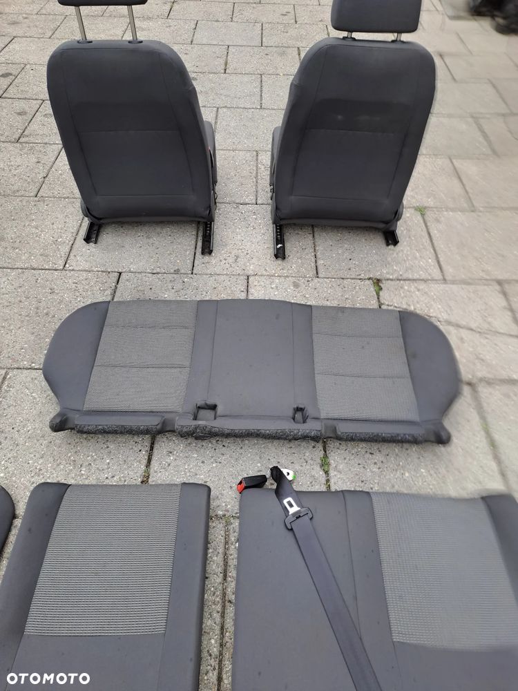 Volkswagen Jetta III 1K2 A5 2005-2010r. komplet grzanych foteli EU - 9