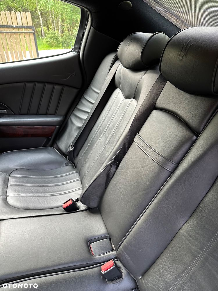 Maserati Quattroporte - 10