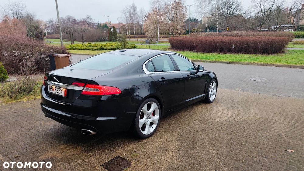 Jaguar XF 2.7 V6 Premium Luxury - 26