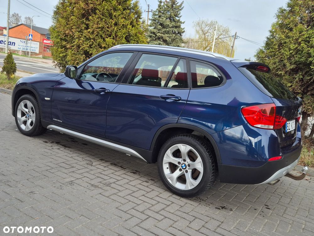 BMW X1 xDrive20d - 8