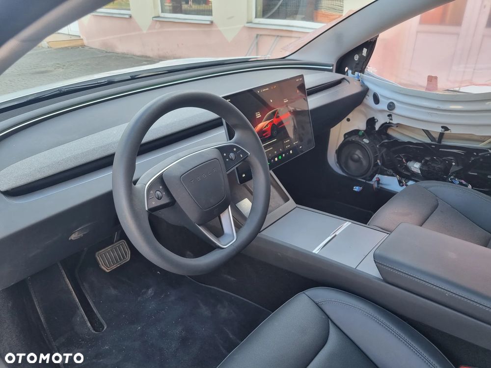 Tesla Model 3 Langstreckenbatterie Allradantrieb Dual Motor - 6