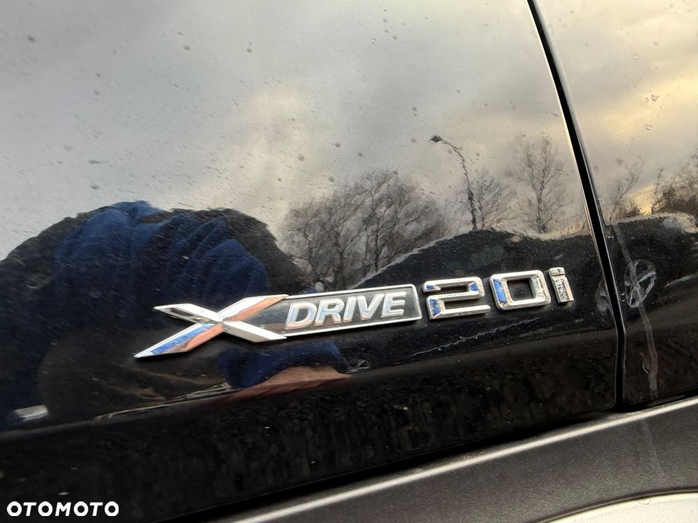 BMW X1 xDrive20i xLine - 10