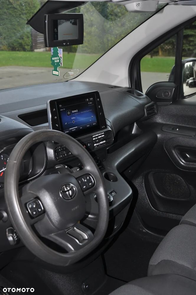 Toyota PRO ACE CITY - 36