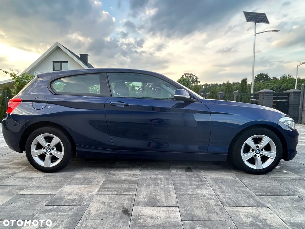 BMW Seria 1 116i - 6