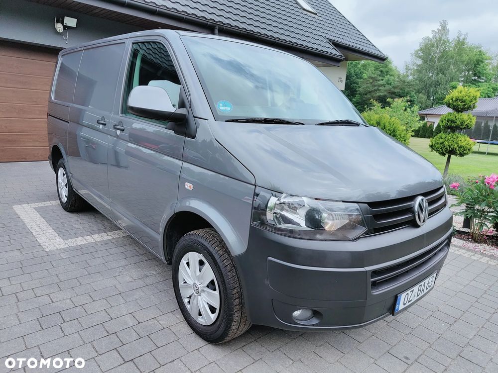 Volkswagen Transporter - 22