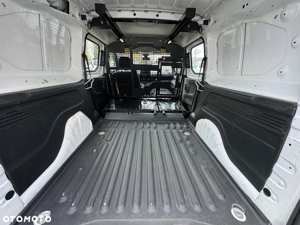 Toyota Proace City 1.5 D-4D Long 2,3t Active (bryg.) - 11