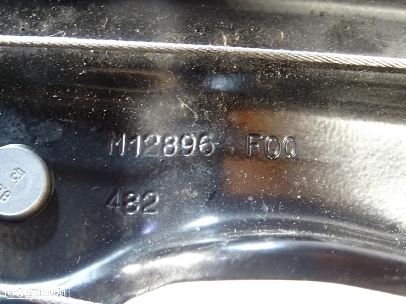 Elevador De Vidro Trás Esquerdo Bmw 1 (F20)  7242555 / 17756710 / 7 24 - 8