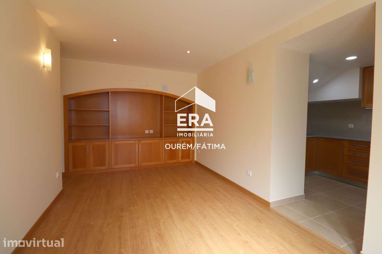 Apartamento T2 Caxarias Arrendamento - Grande imagem: 3/10