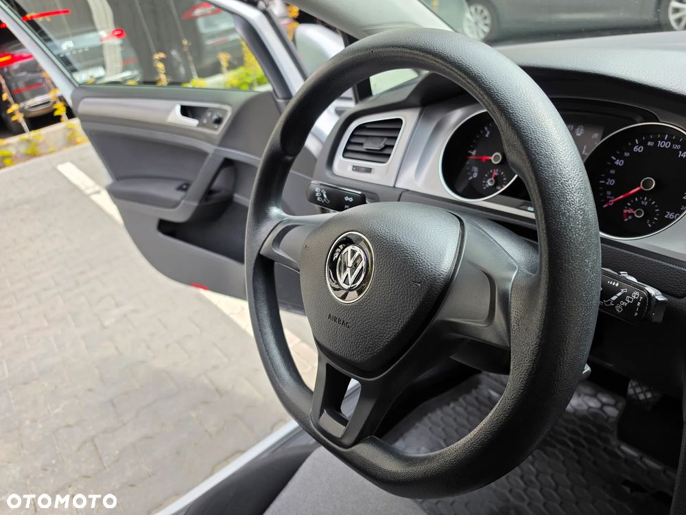 Volkswagen Golf 1.6 TDI BMT Trendline - 16