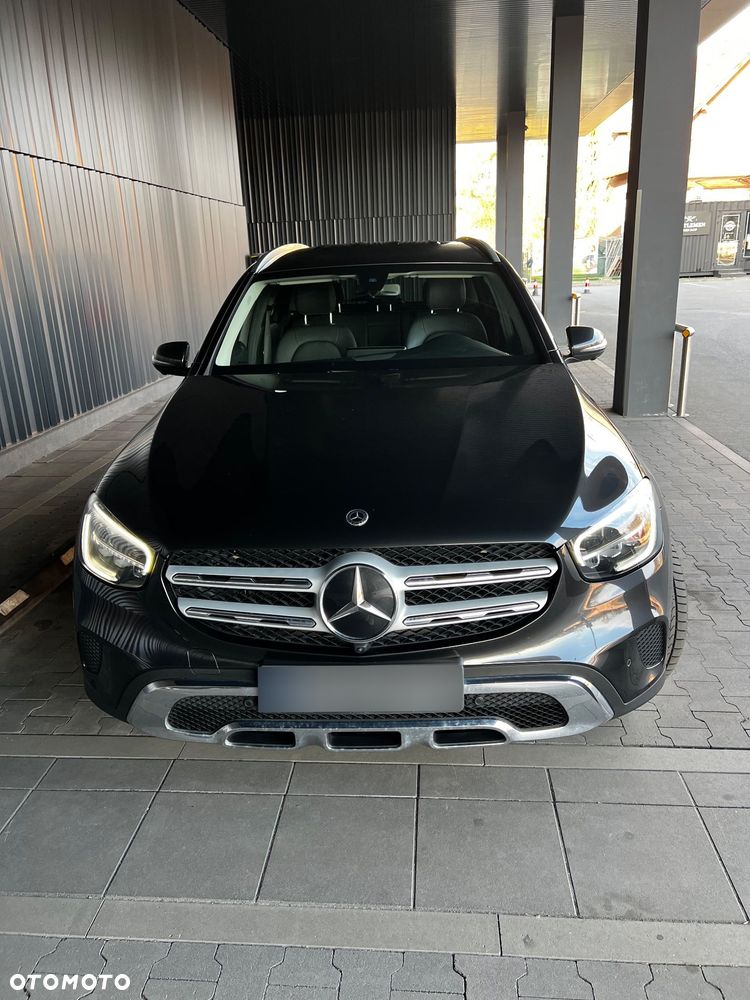 Mercedes-Benz GLC 200 d 4-Matic Business Edition - 3