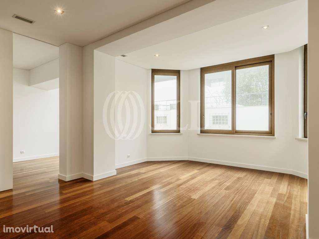 Apartamento T4 nas Avenidas Novas, Lisboa - Grande imagem: 4/29