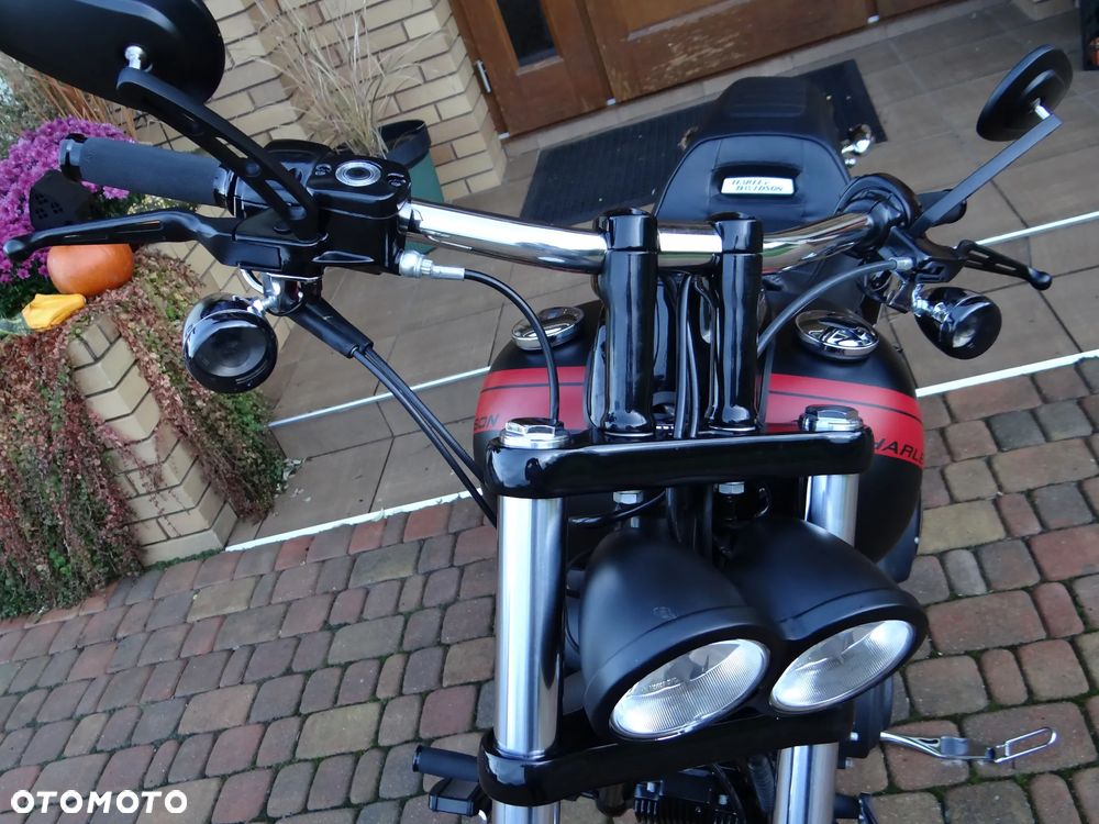 Harley-Davidson Dyna Fat Bob - 11