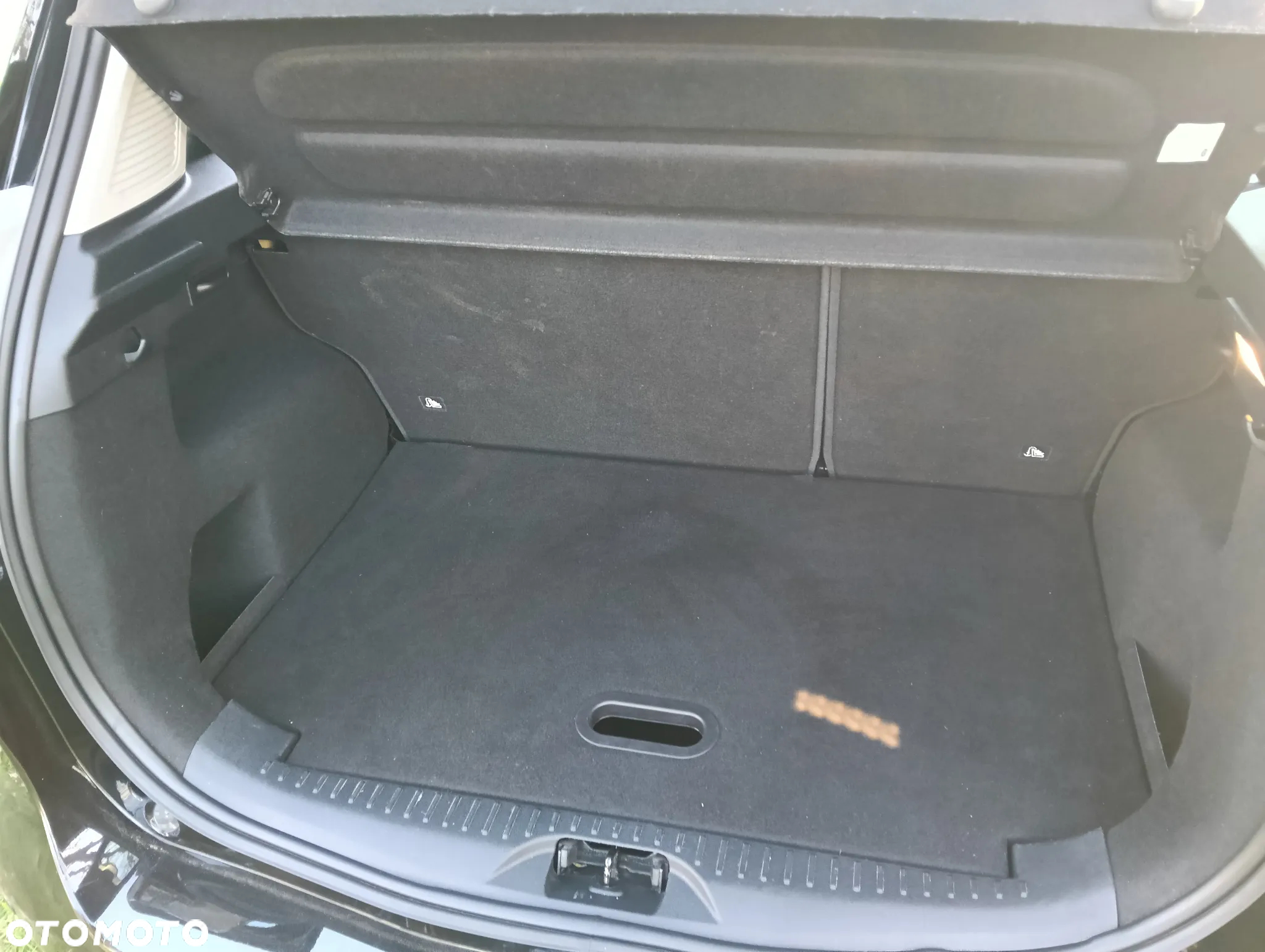 Ford B-MAX 1.4 Ambiente - 23