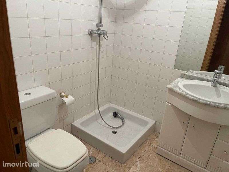 Apartamento T3 em Entrecampos - Grande imagem: 4/5