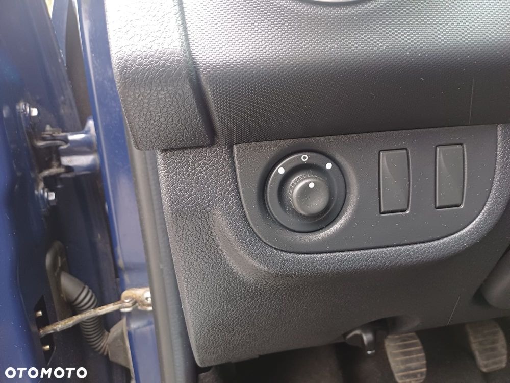 Dacia Sandero - 35