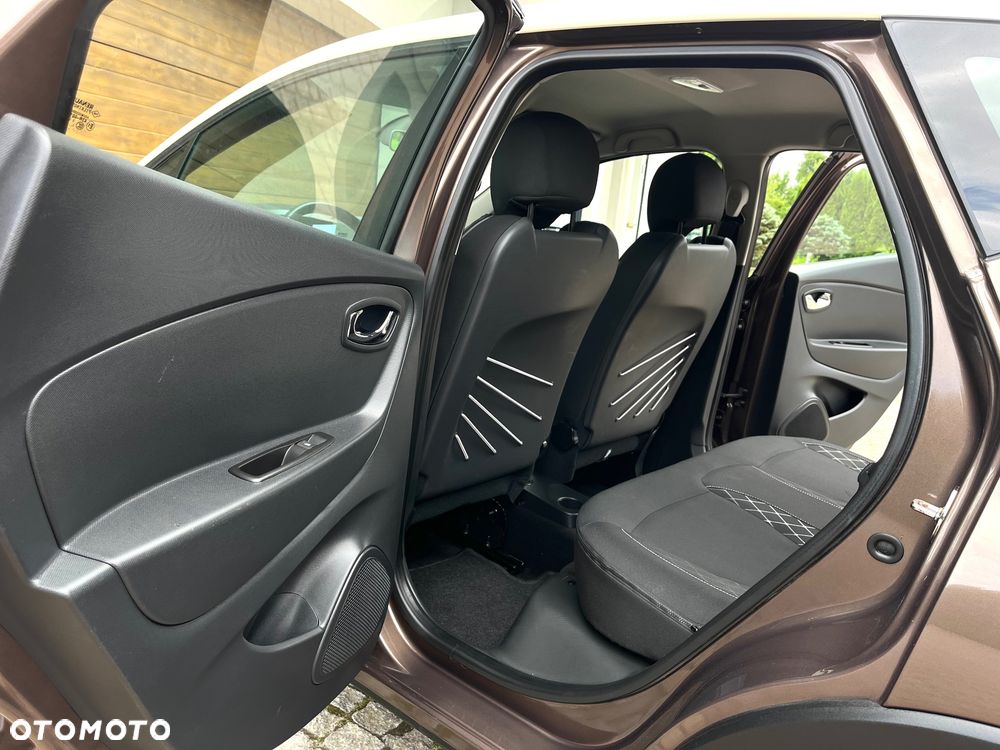 Renault Captur - 23