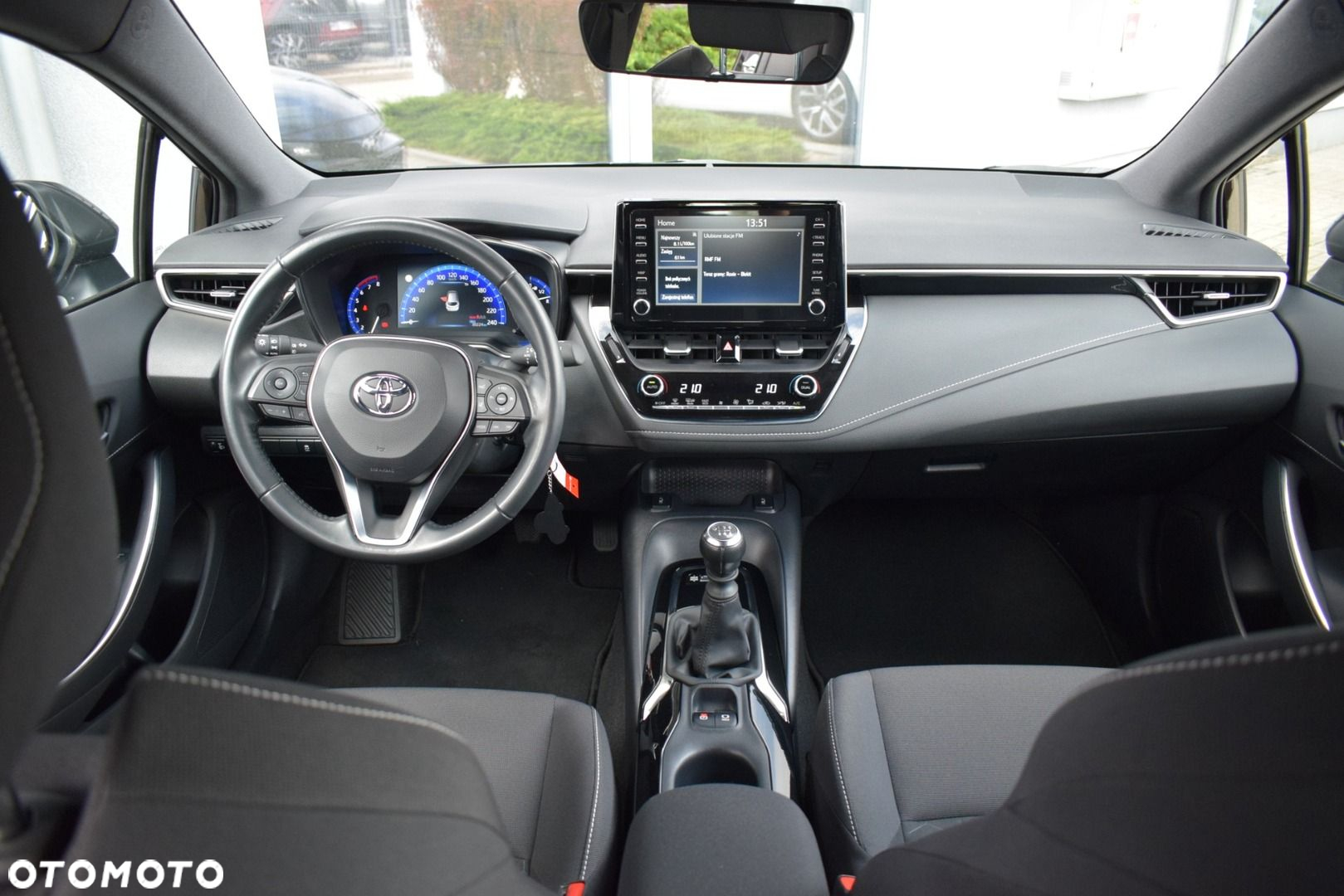 Toyota Corolla 1.2 T Comfort - 12