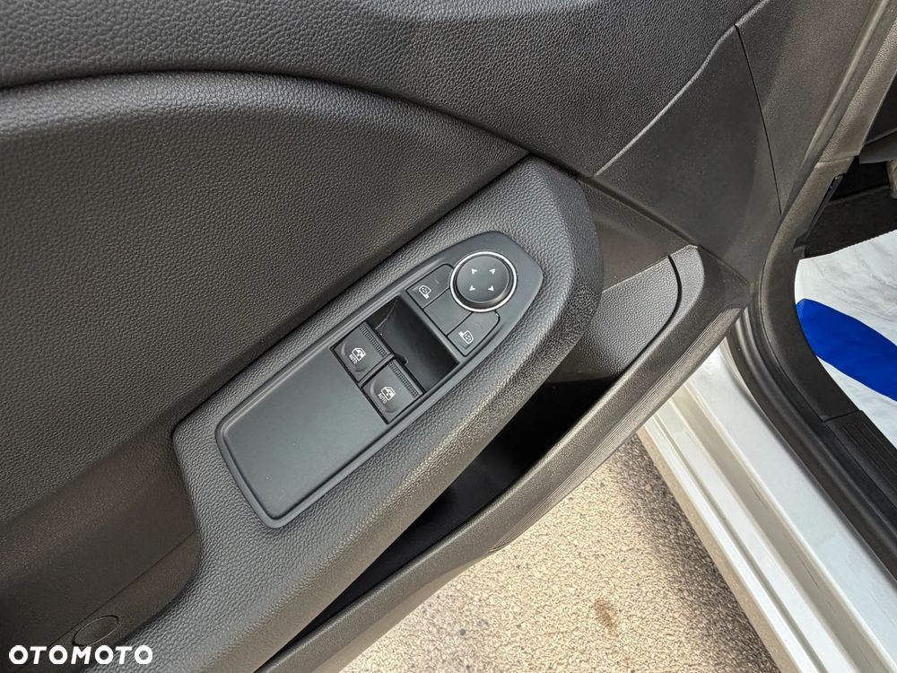 Renault Clio 1.0 TCe Equilibre - 31