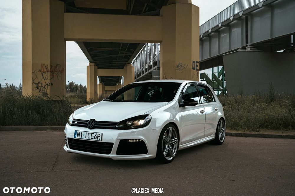 Volkswagen Golf 2.0 R - 8