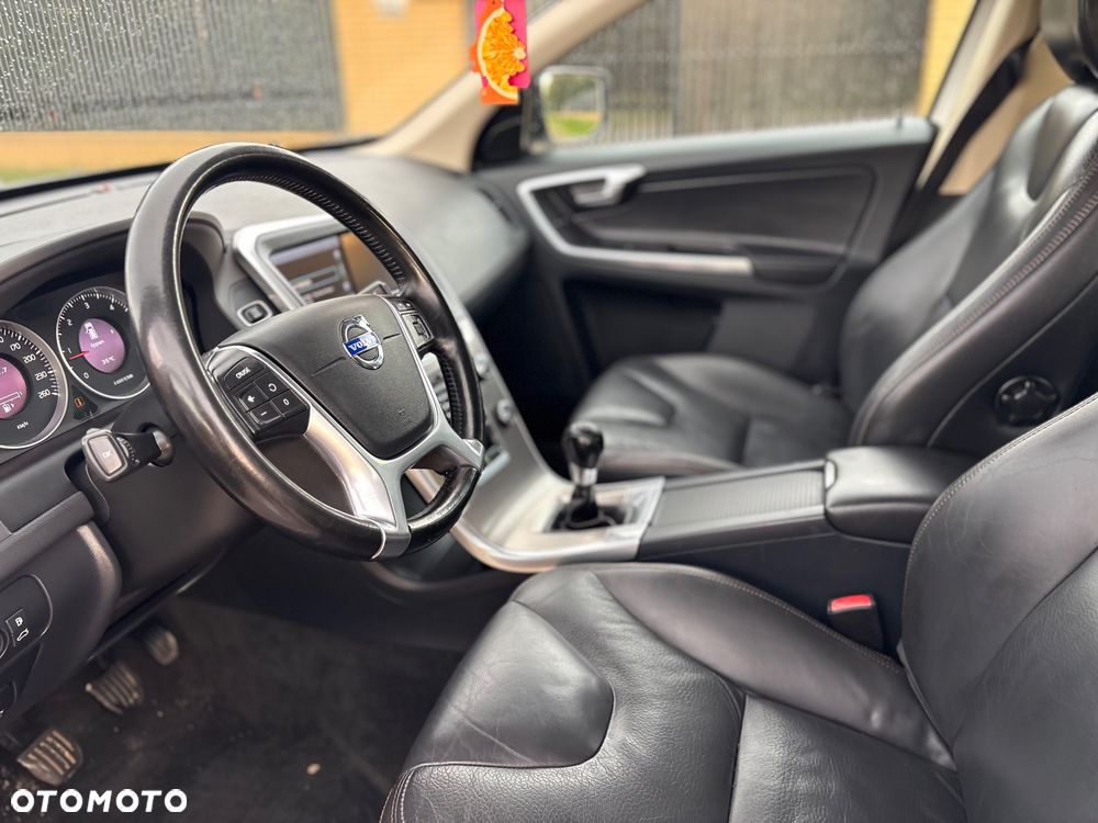 Volvo XC 60 - 9
