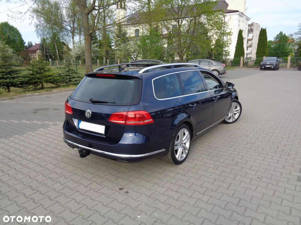 Volkswagen Passat 1.8 TSI Highline - 2