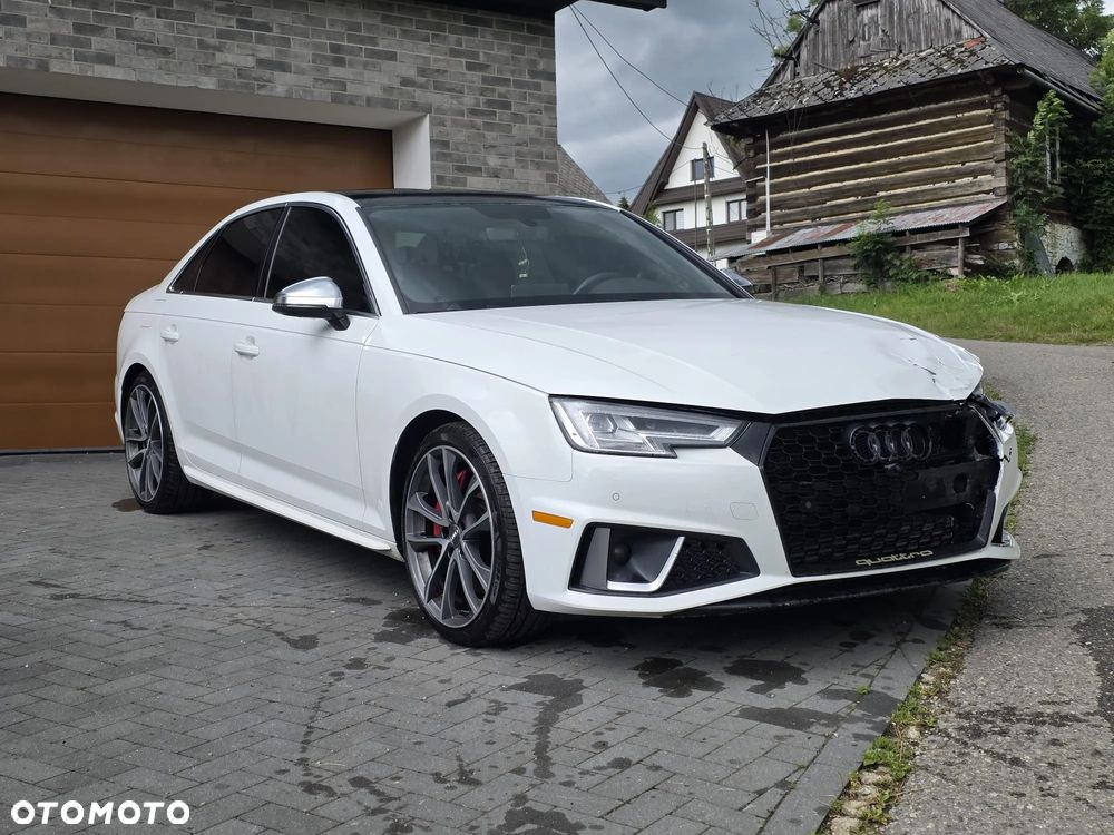 Audi S4 Limousine - 1