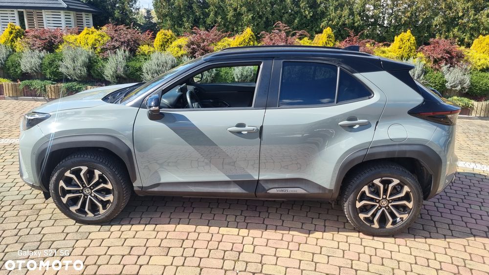 Toyota Yaris Cross Hybrid 1.5 Executive - 2