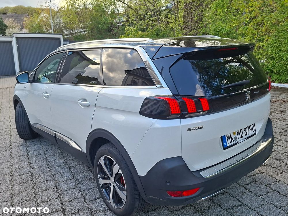 Peugeot 5008 - 2