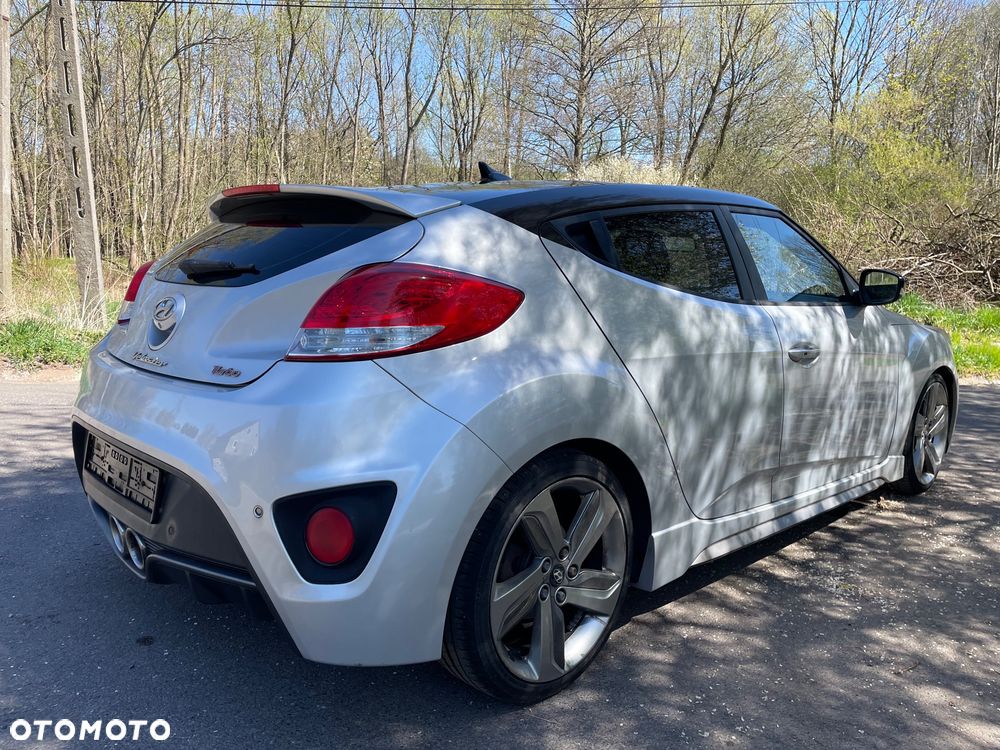 Hyundai Veloster 1.6 Turbo Style - 12