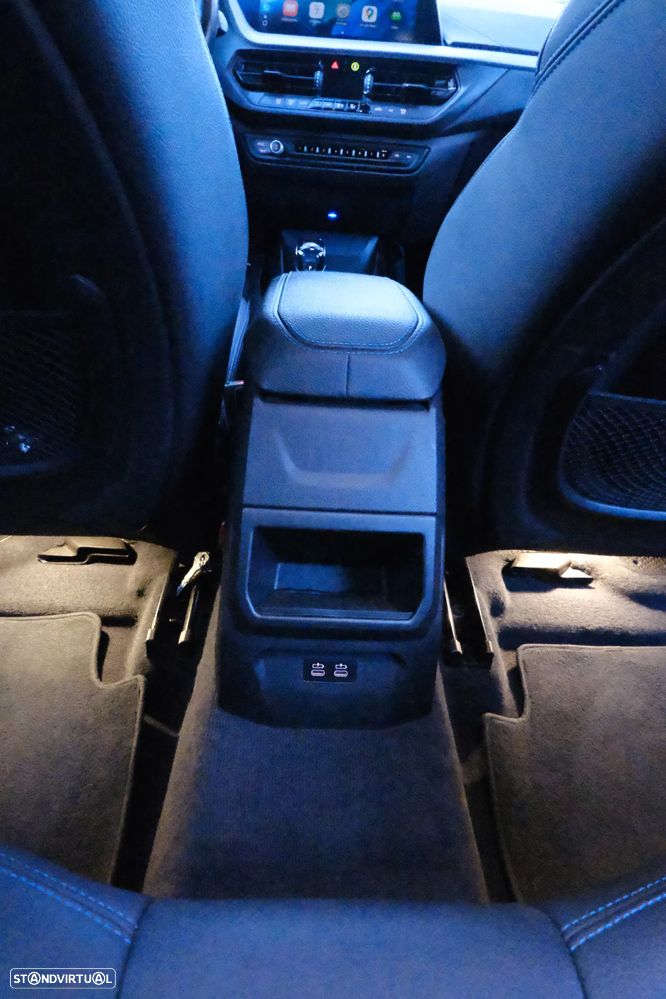 BMW 116 d Pack Desportivo M Auto - 30
