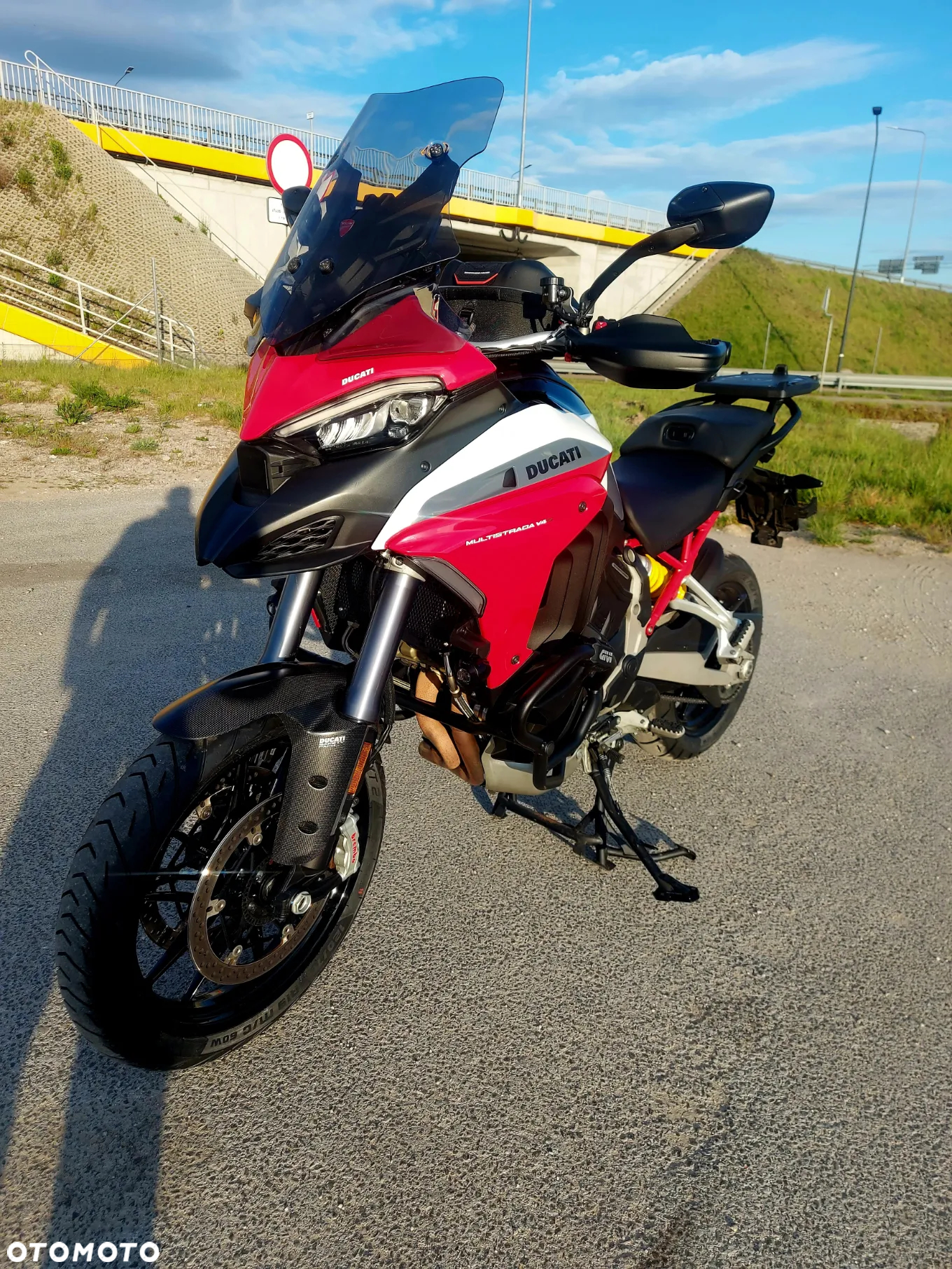Ducati Multistrada - 8