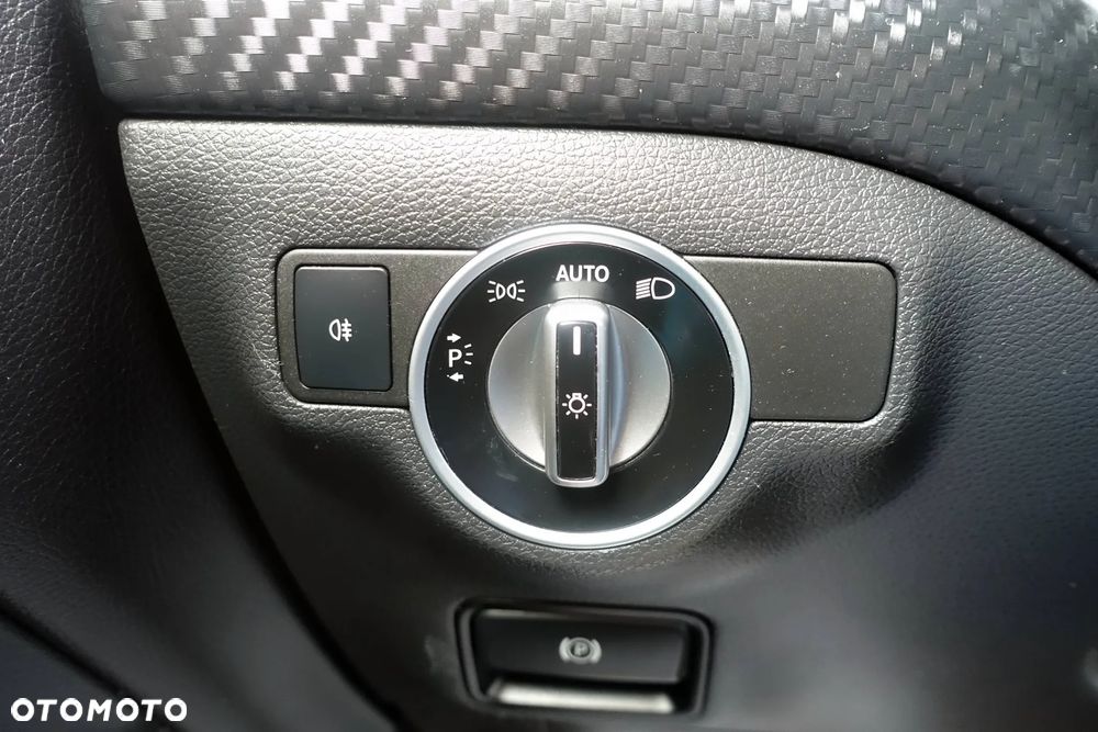 Mercedes-Benz Klasa A 200 CDI AMG Line - 29