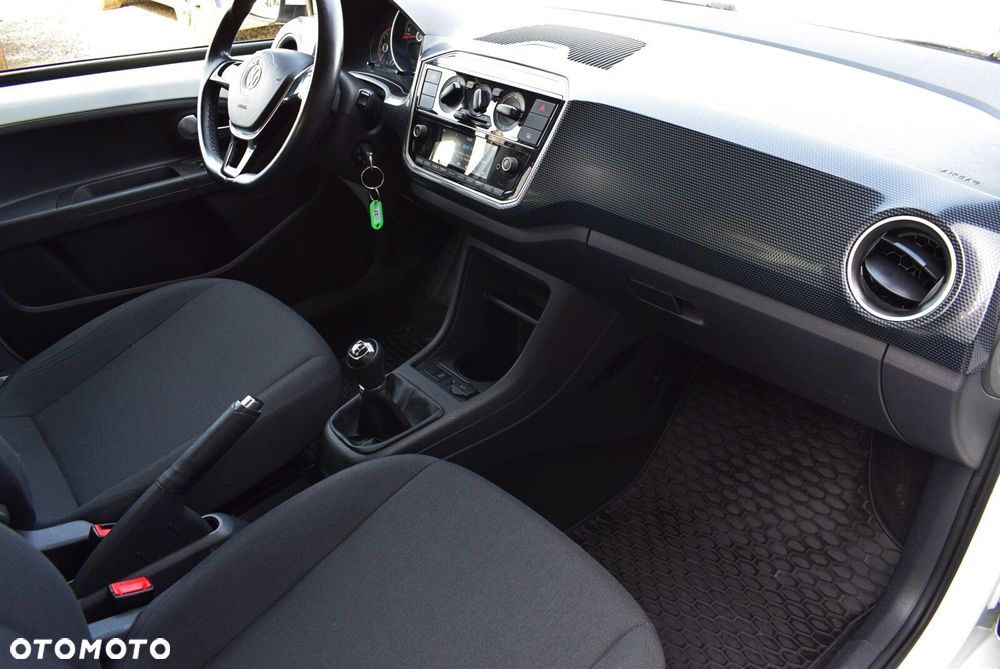 Volkswagen up! - 14