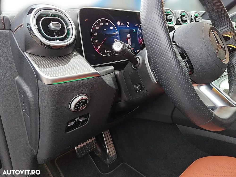 Mercedes-Benz GLC 300 4Matic 9G-TRONIC AMG Line Advanced - 19