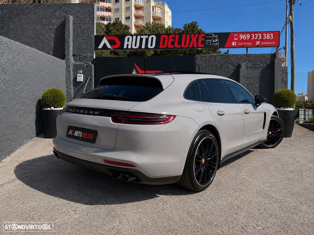 Porsche Panamera Sport Turismo - 3